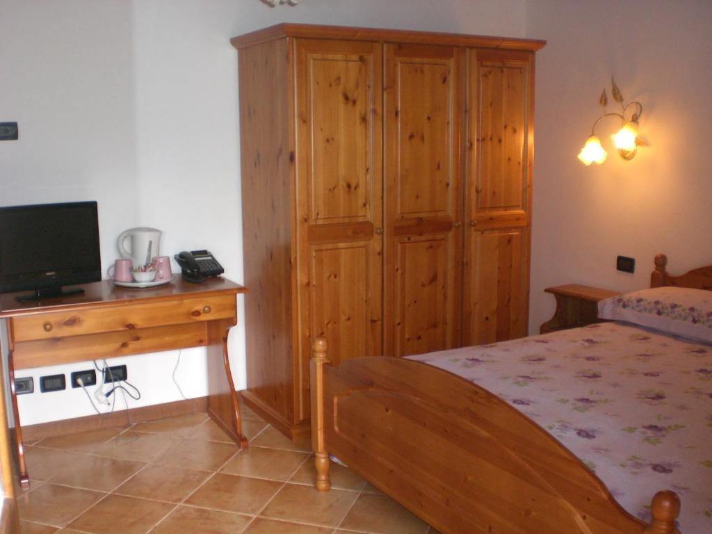 Bed And Breakfast Montino Чене Экстерьер фото